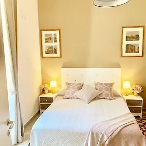 Mama Domus Roma